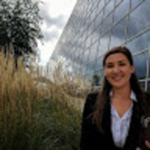 Meet your Posher, Emily